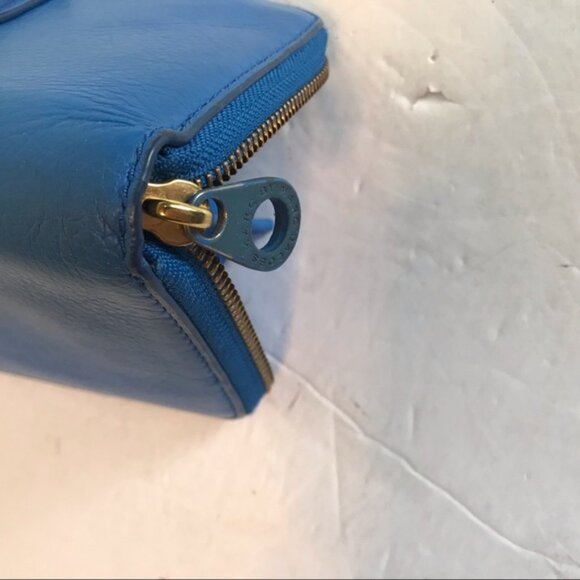 Marc Jacobs Pebble Leather Blue Supply Bi Fold Wallet Organizer Large Zip Bag - Picture 6 of 15